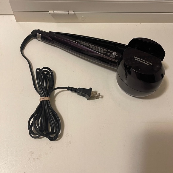 Infiniti Pro by Conair Curl Secrets
Ceramic Curling Iron Tool - Maroon - Picture 10 of 12